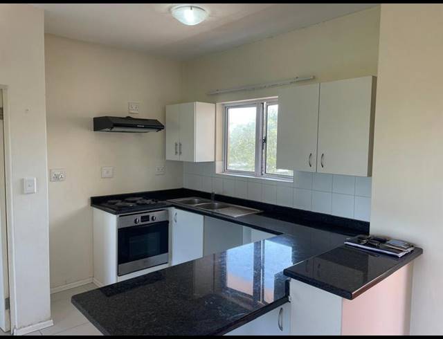 1 BEDROOM APARTMENT FOR SALE IN SHEFFIELD BEACH